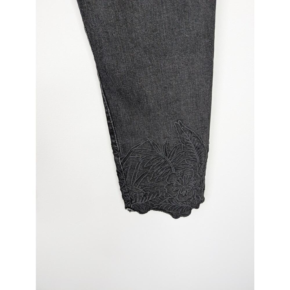 Lauren Ralph Lauren Jeans Womens 4 Black Cropped Floral Embroidered Hem Stretch - Picture 13 of 14